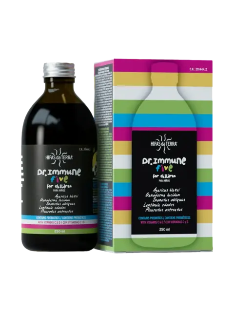 Dr. Immune Five for children, 250ml bottle and box with colourful stripes. Contains prebiotics.