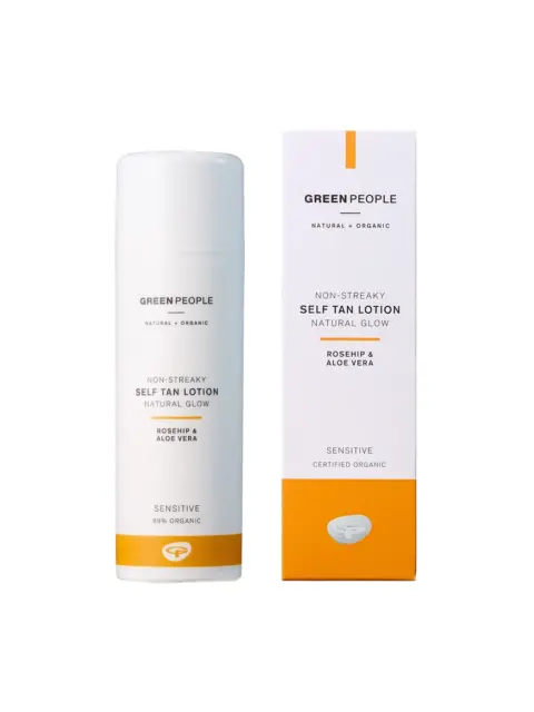 Green People self tan lotion with rosehip and aloe vera, 89% organic, sensitive formula.
