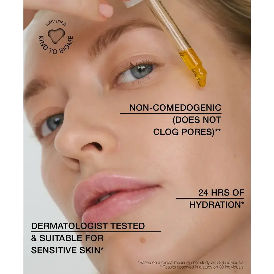 Close-up of a person applying serum with text: Non-comedogenic, 24 hrs hydration, dermatologist tested.