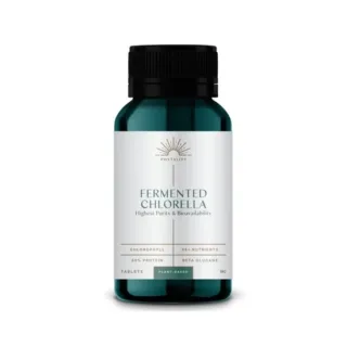 Fermented Chlorella supplement bottle, 180 tablets, plant-based.